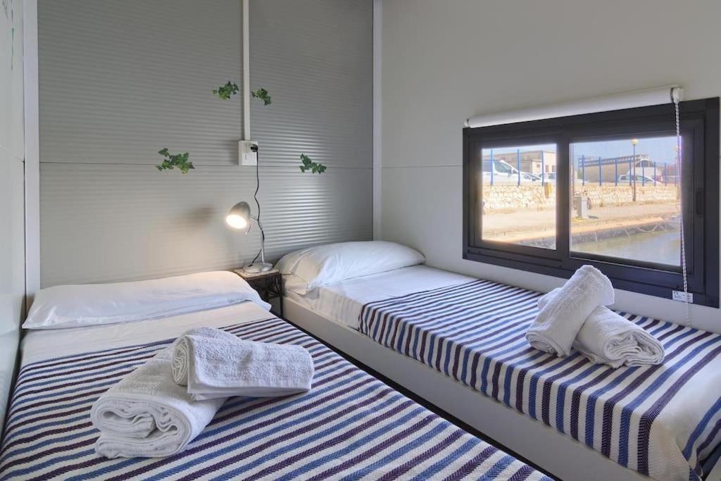 Houseboat Sardinia Suite Cagliari Ngoại thất bức ảnh