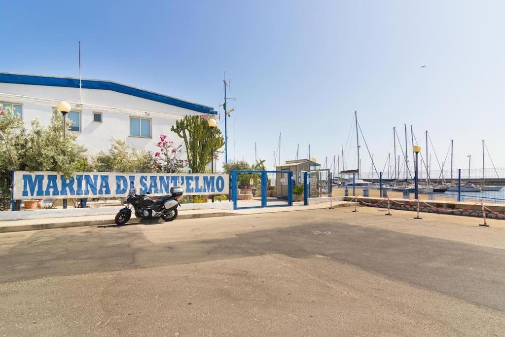 Houseboat Sardinia Suite Cagliari Ngoại thất bức ảnh